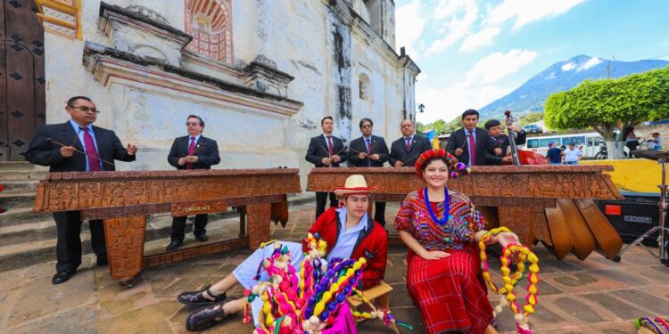 Comparten preparativas para celebrar el día Mundial del Turismo. /Foto: Inguat