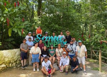 Huehuetenango intercambia experiencias con el sector turístico de Alta Verapaz