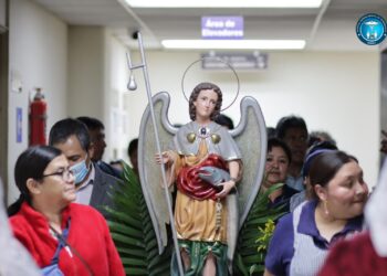 Hospital Departamental de Totonicapán conmemora el Día de San Rafael Arcángel