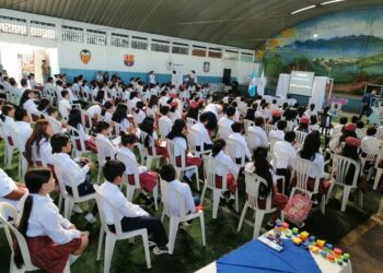 Más de 700 estudiantes de San Marcos participan en programa Sembrando Semillas de Transparencia