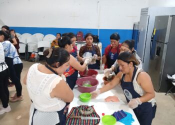 Impulsan programa Beca Artesano en el municipio de Cobán, Alta Verapaz