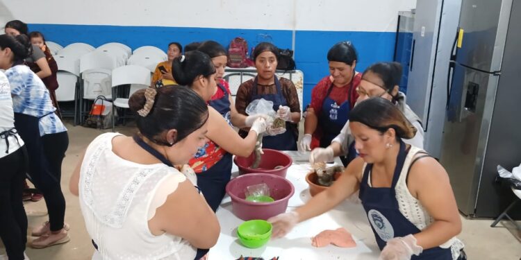 Impulsan programa Beca Artesano en el municipio de Cobán, Alta Verapaz