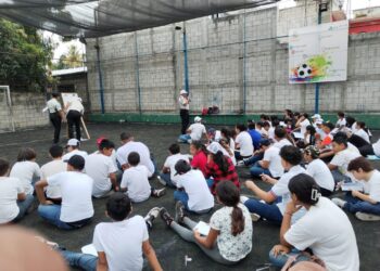 PNC se acerca a niños y adolescentes con programa Exploradores Policiales