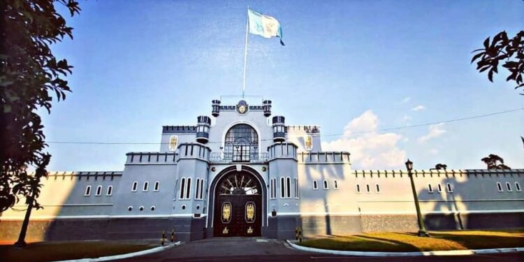 Mindef cumple dos siglos de compromiso y servicio a la nación guatemalteca