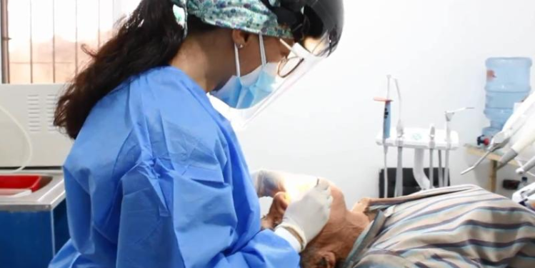 Atención bucodental en el departamento de Guatemala. / Foto: MSPAS.