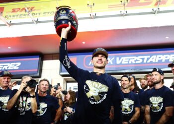 Max Verstappen, campeón del mundo por tercer año consecutivo
