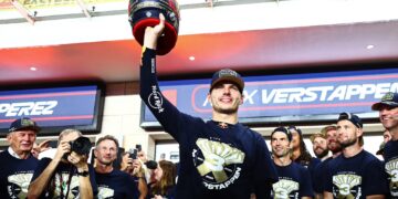 Max Verstappen, campeón del mundo por tercer año consecutivo
