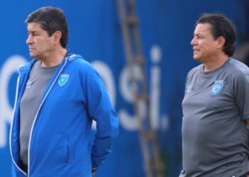 Se consuma el primer fracaso de la era Tena