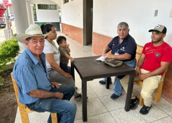 Productores de Atescatempa capacitados para obtener licencia sanitaria de transporte