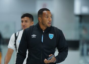 Guatemala llega a Panamá en busca del milagro en la Nations League