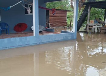 Inundación afecta a la población de Nuevas Delicias en Petén