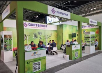Guatemala exhibe sus productos en la feria Fruit Attraction 2023