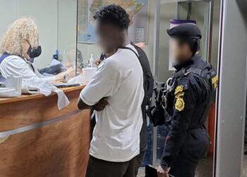 Localizan a 18 personas de Haiti que transitaban de manera irregular.