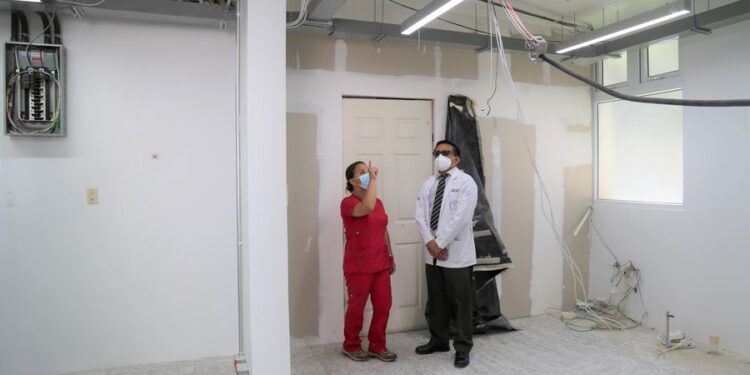 Continúa el mejoramiento en áreas del Hospital Regional de Occidente. /Foto: MSPAS