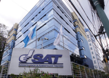 SAT insta a hacer uso de la Agencia Virtual. / Foto: SAT.