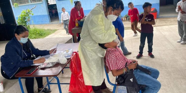 Jornada de salud dental. /Foto: MSPAS