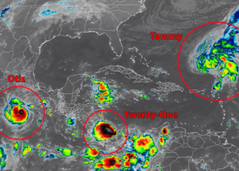 Tammy se fortalece en el Atlántico y avanza hacia Estados Unidos. / Foto: NOAA.