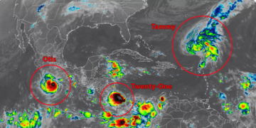 Tammy se fortalece en el Atlántico y avanza hacia Estados Unidos. / Foto: NOAA.