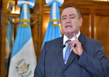 Presidente se refiere a los bloqueos en el territorio nacional. /Foto: Carlos Jacinto y Gilber García