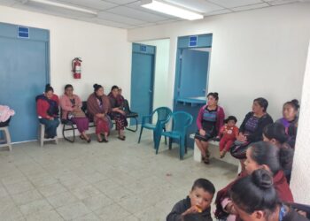 Brindan servicios de calidad a través del CAP en aldea Chiabal, Huehuetenango