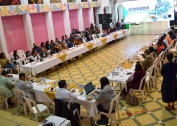 En Sacatepéquez dan seguimiento a la reunión mensual del Codede