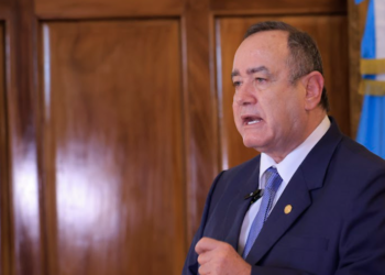 Presidente instó a dialogar con la misión de mediación de la OEA. / Foto: Gilber García.