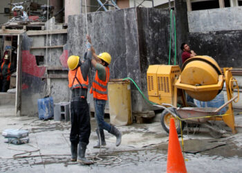 Variación de precios en materiales de construcción, alzas y bajas