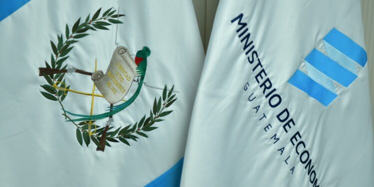 Ministerio de Economía detalla acciones de la actual administración. / Foto: Carlos Jacinto.