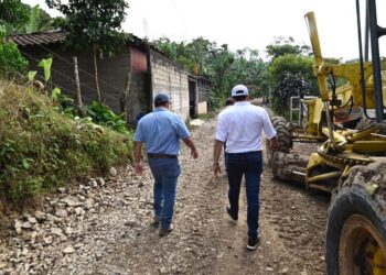 Más de mil 150 habitantes serán beneficiados con infraestructura vial en Esquipulas, Chiquimula