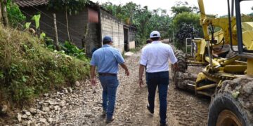 Más de mil 150 habitantes serán beneficiados con infraestructura vial en Esquipulas, Chiquimula