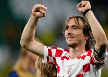 Modric acaricia la Eurocopa