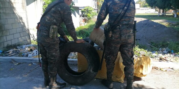 El Ministerio de la Defensa Nacional se suma a la conmemoración del Día contra el Paludismo en las Américas. / Foto: Ejército.