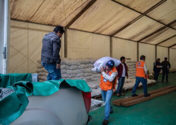 Más de mil 820 raciones de alimentos entregadas a familias de Alta Verapaz