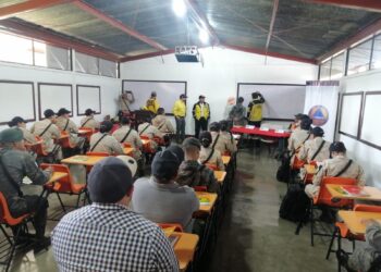 Conred desarrolla taller para combatir incendios forestales en Jalapa