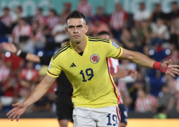 Santos Borré conserva invicto de Colombia