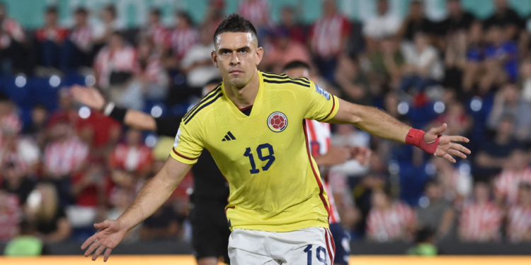 Santos Borré conserva invicto de Colombia