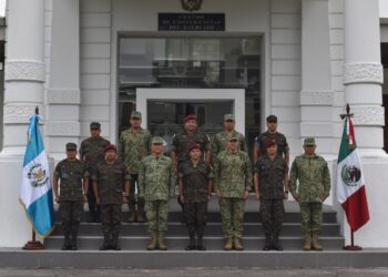Ceremonia que consolida el compromiso en la seguridad regional. / Foto: Ejército de Guatemala.
