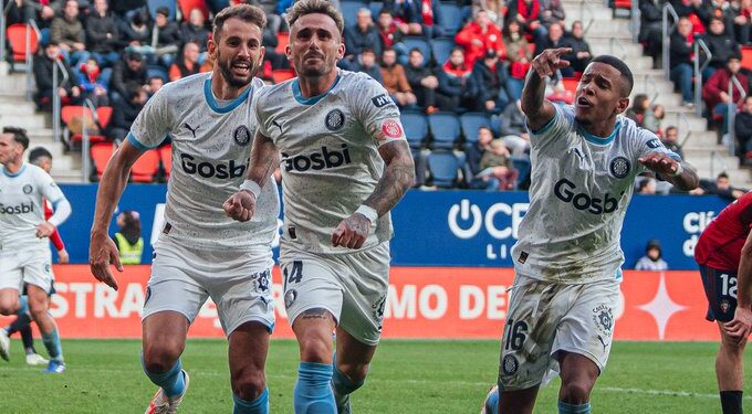 El Girona continúa soñando en lo más alto de la tabla
