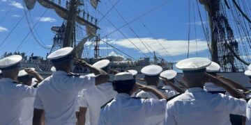 El acto de despedida destaca la camaradería y el respeto entre los países. / Foto: Ejército.