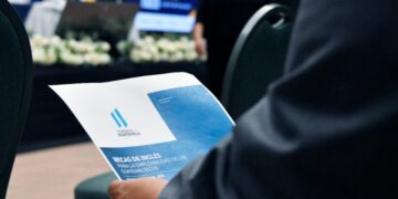 Becas otorgadas por el Ministerio de Economía. /Foto: DCA