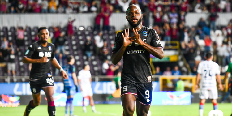 Saprissa golea a Motagua y se clasifica a la Copa de Campeones de Concacaf