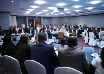 Ministerio de Educación efectúa reunión ordinaria del clúster. /Foto: Mineduc