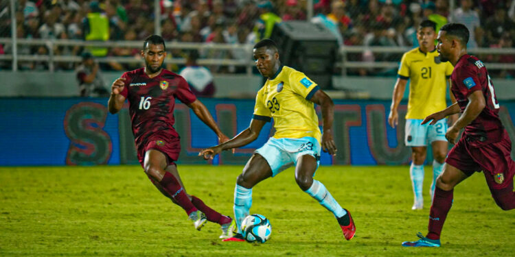 Venezuela y Ecuador decepcionan con empate sin emociones