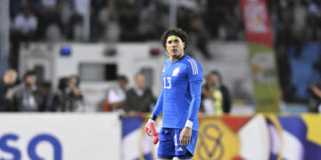 México se hunde en Tegucigalpa