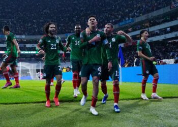 México le remonta a Honduras y clasifica a la Copa América