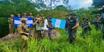 La Segunda Brigada de Infantería reafirma su dedicación de proteger a la población. / Foto: Ejército de Guatemala.