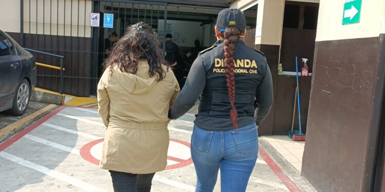 Durante el período en gestión, las fuerzas de seguridad han llevado a cabo más de mil allanamientos / Foto: PNC.