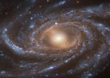 Hallazgo de galaxia como la Vía Láctea cambia concepción del Universo temprano