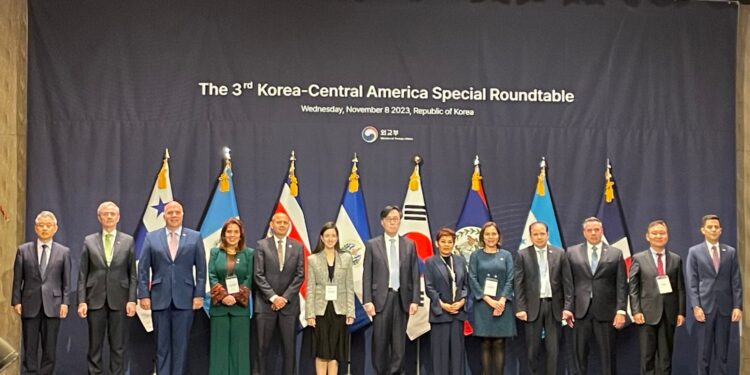 Guatemala participó en mesa redonda de cooperación entre Corea y Centroamérica
