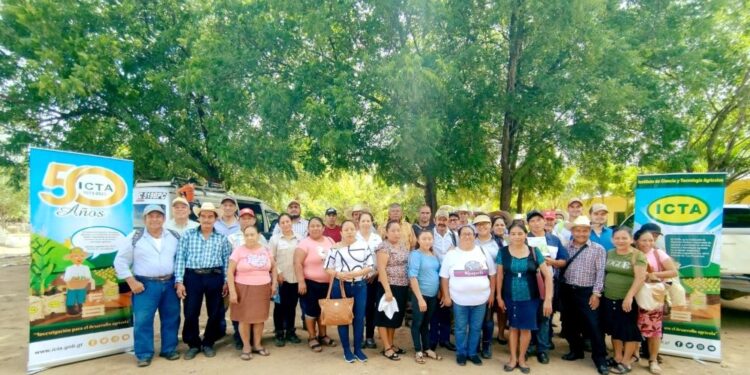 Jornadas del ICTA impulsan la agrotecnología en Zacapa
